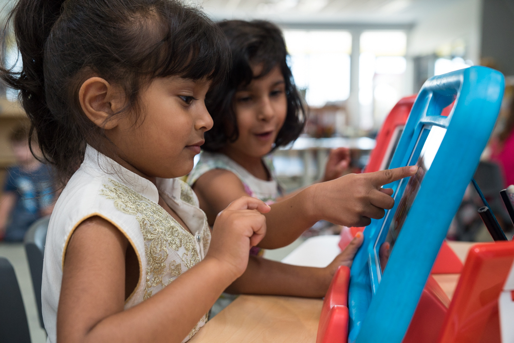 Ella Try Burnside Previews 115